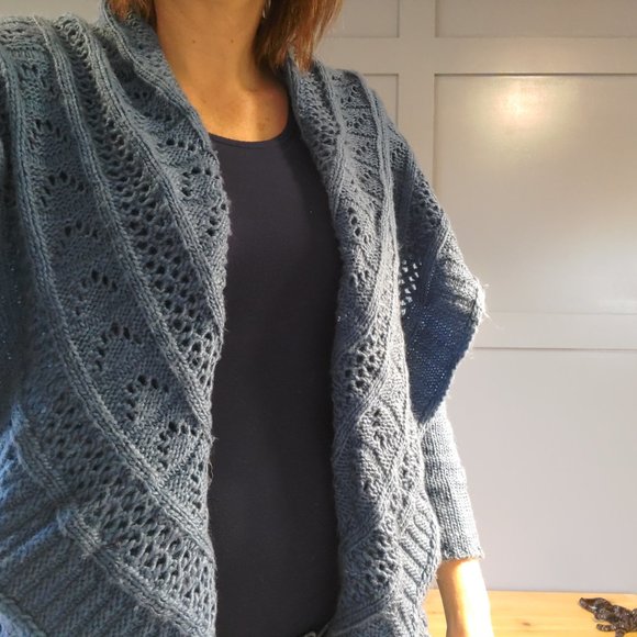 Circular knit Cardigan - Picture 4 of 6